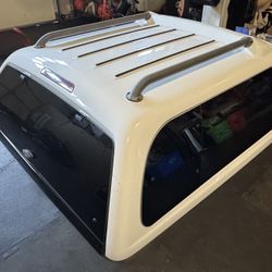 SnugTop XTR Canopy – Fits 2004-2008 F-150 (5.5”’ Bed) – $700 – Puyallup