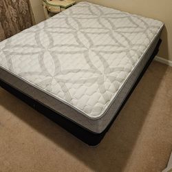Complete Queen Mattress obo