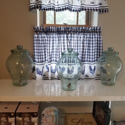 Dispenser For Parties