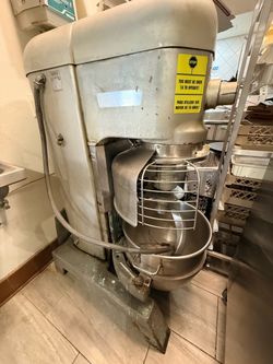 Hobart H600 60-Qt Commercial Floor Mixer w/ Bowl & Dough Hook – Heavy Duty