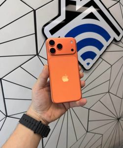 iPhone 17 Pro Max AT&T or Cricket