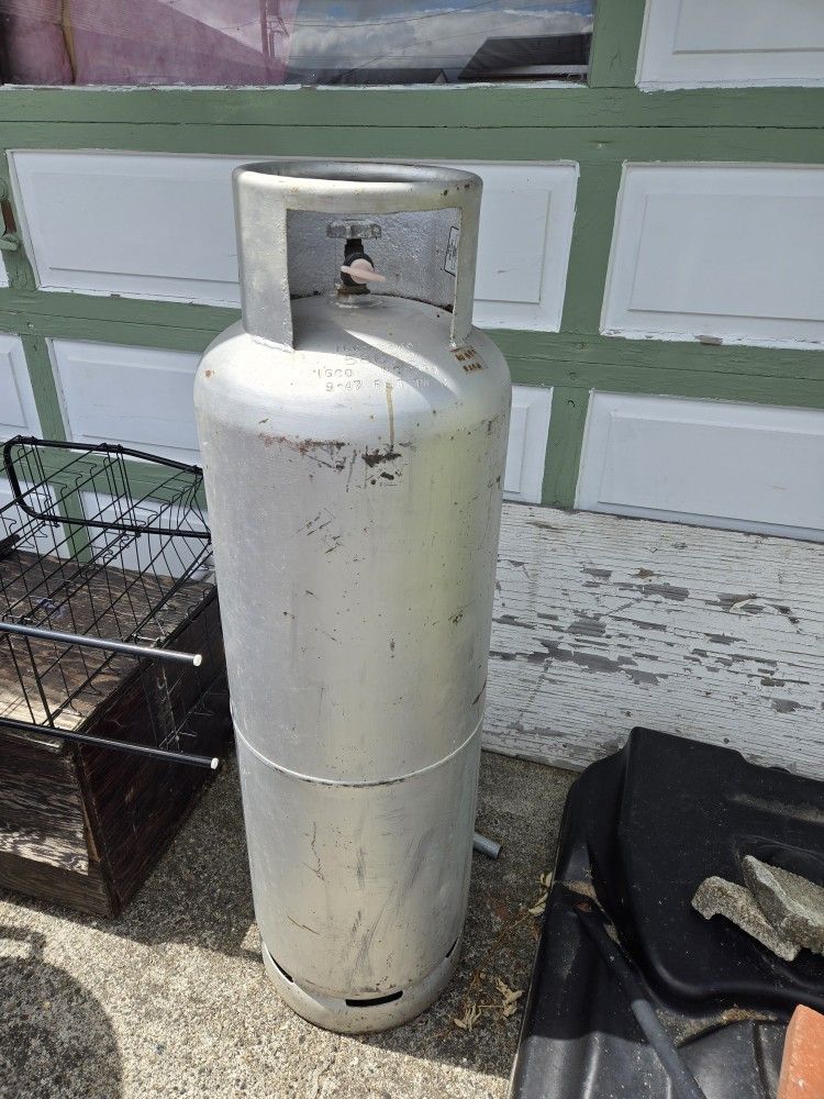 Tall 25 Gal Propane Tank