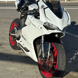 2016 Ducati 959