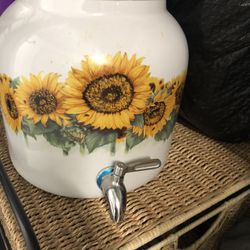 Sunflower 3 Qt Water Dispenser