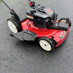 Toro Hi Wheel Self Propelled Mower 190cc Engine With 22” Cutting Deck. No Bag