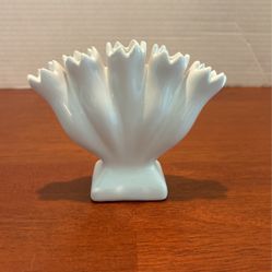 Small White Ceramic 5 Finger Vase Tulip Cut Flower Floral Holder Portugal 4“ X 5“ A1