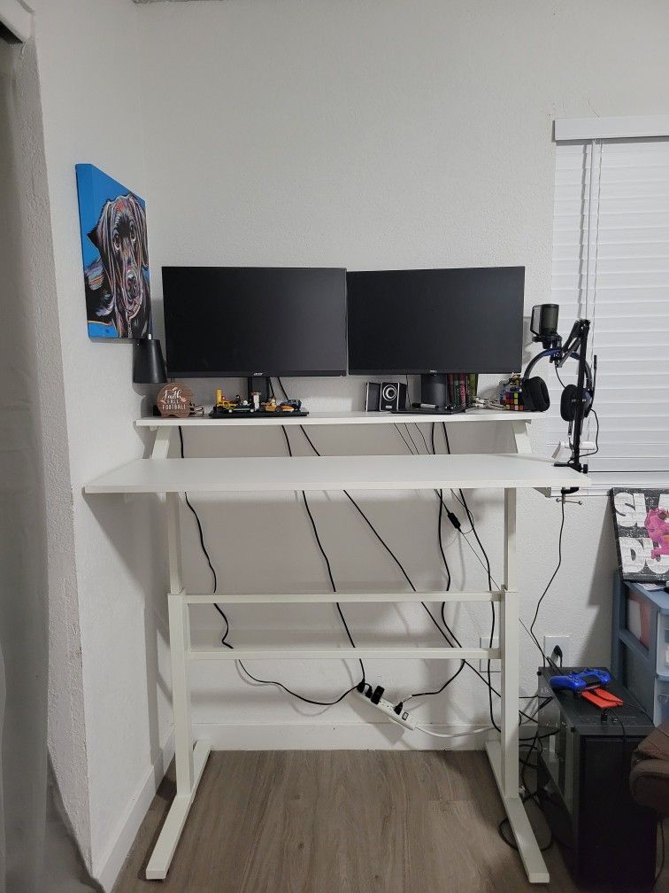Standing Desk