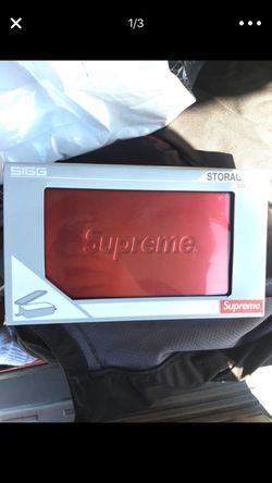 Supreme accessories