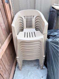 Brown Plastic Lawn Chairs