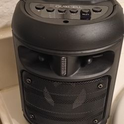 Quikcell Party Beat Boost Wireless LED Speaker 