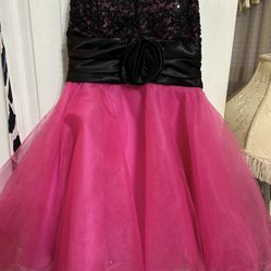 some new some like new women dress size small price 10 to 15 