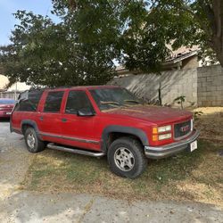 1998 GMC Suburban