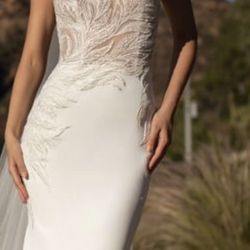 Pronovias Original Wedding Gown 