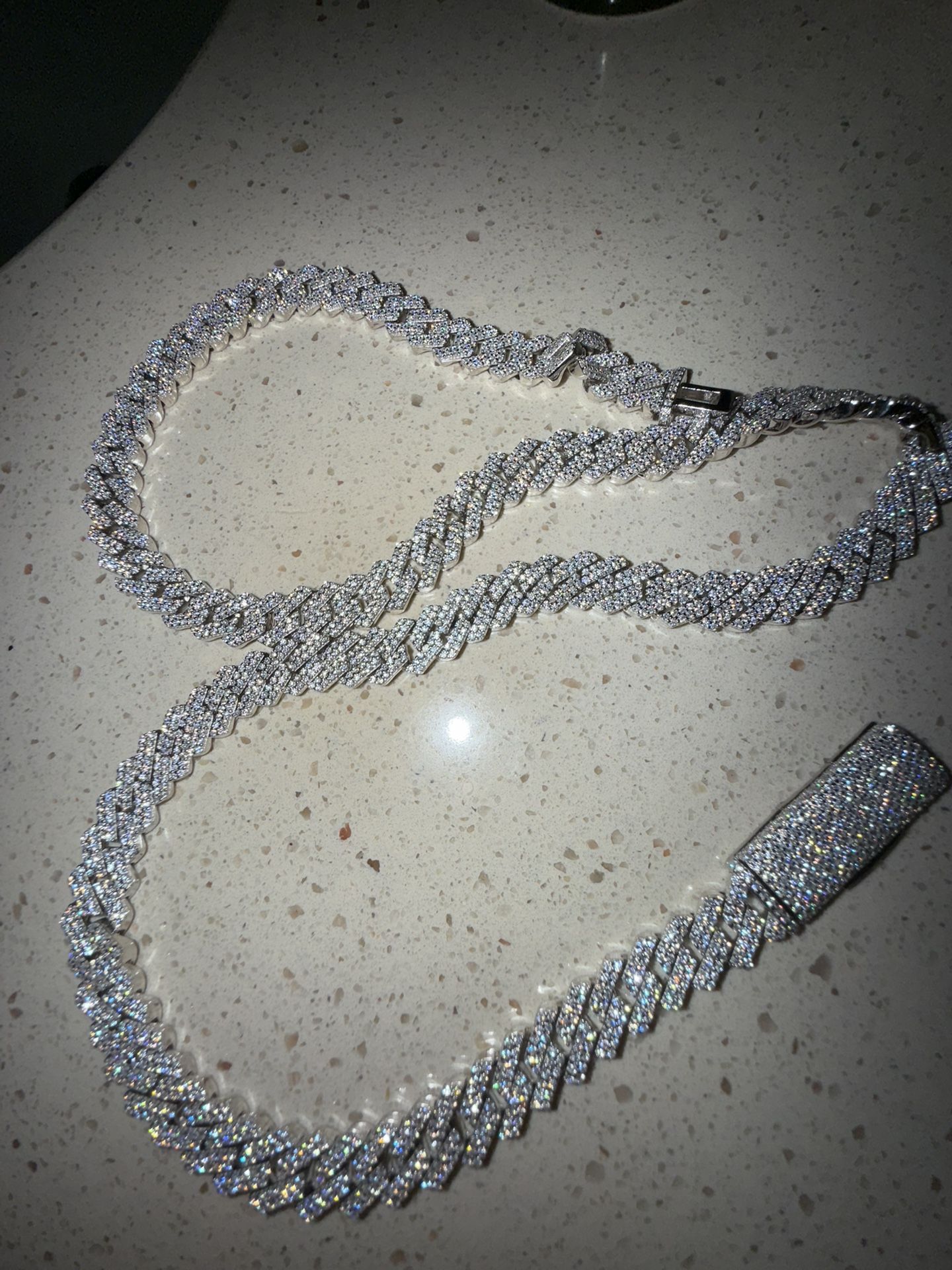 Solid Silver Silver 8mm 22 Inch VVS Moissanite