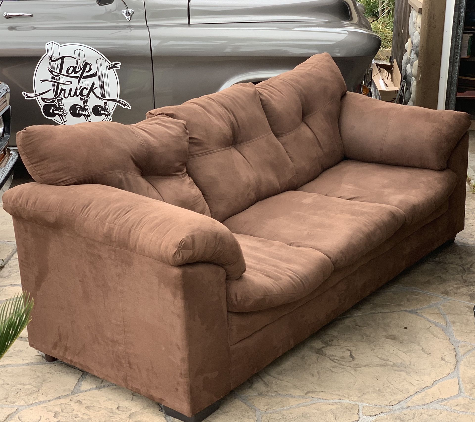 Couch / Sofa - Free Delivery in San Diego