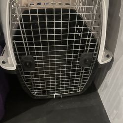 Medium Dog Crate 