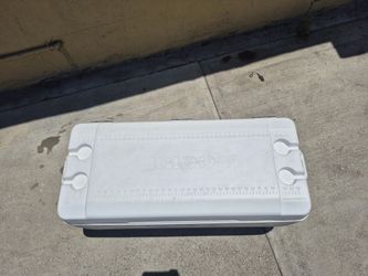 Igloo cooler