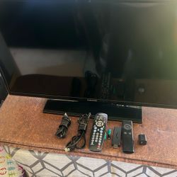 LCD Tv Samsung 32” W/ Fire Stick 