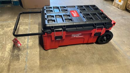 Milwaukee PACKOUT 38 in. Rolling Modular Tool Chest