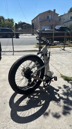 Broken e-bike good for extra parts