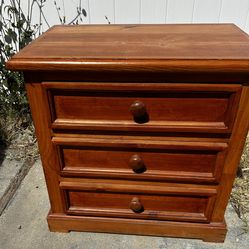 Moving out furniture sale