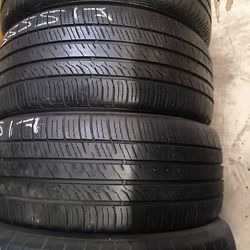 Pair 235/55/17 Kuhmo