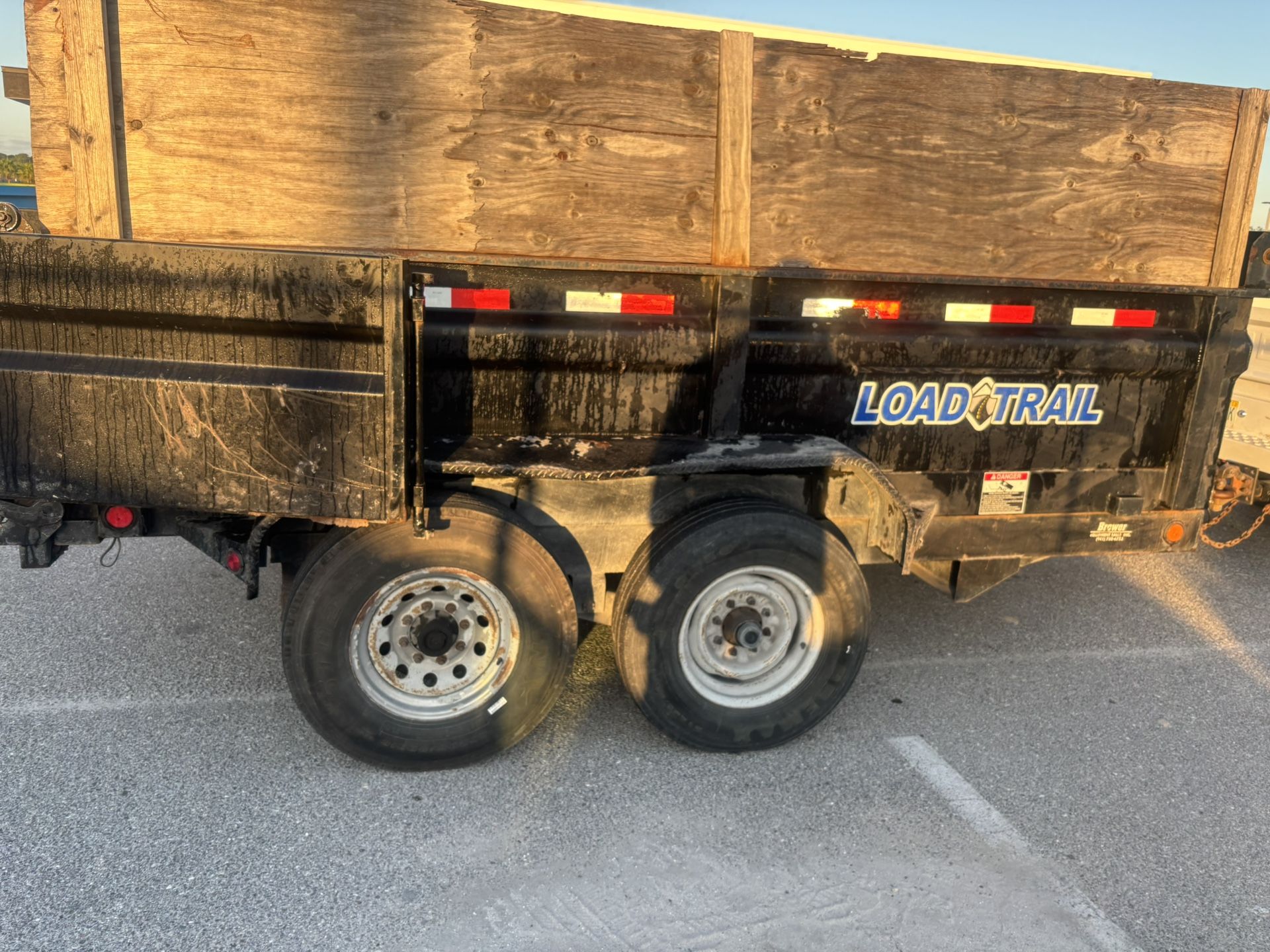 Load Trail Dump Trailer