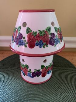 Summer Berries Candle Holder and Shade