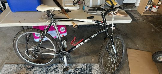 Fuji Mountain bike
