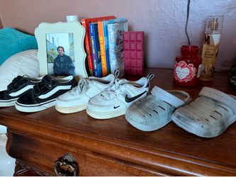 Boy shoes