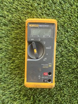 Fluke 70lll Multimeter Tool