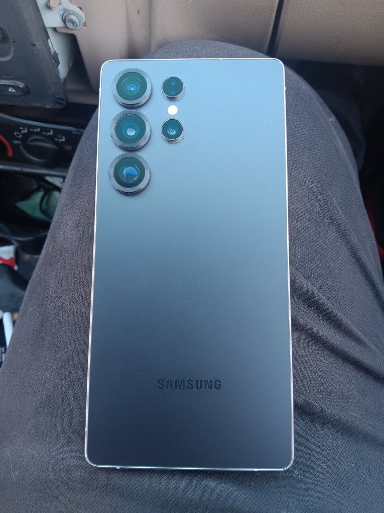 Samsung Galaxy S25 Ultra....Only $598