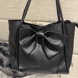 Leather Women Tote Bag Large Bow Black (Retail $350)
