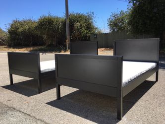 ****(2) Twin Beds With Mattress ****