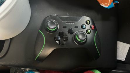 Wireless Xbox One controller