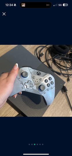 Xbox One S 150$