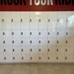 Comercial Locker