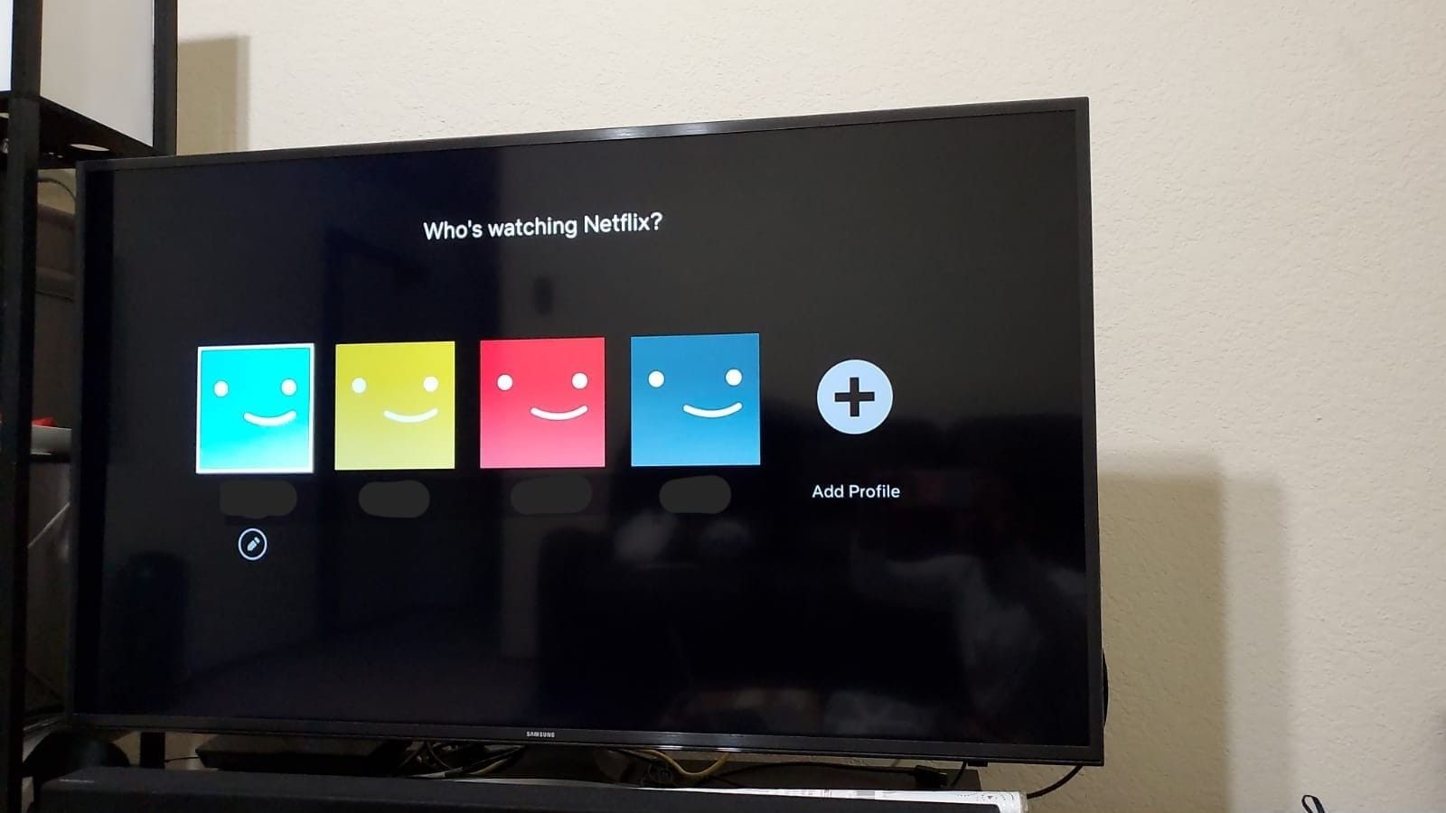 [Like New] SAMSUNG 50in SUHD TV In Original Box