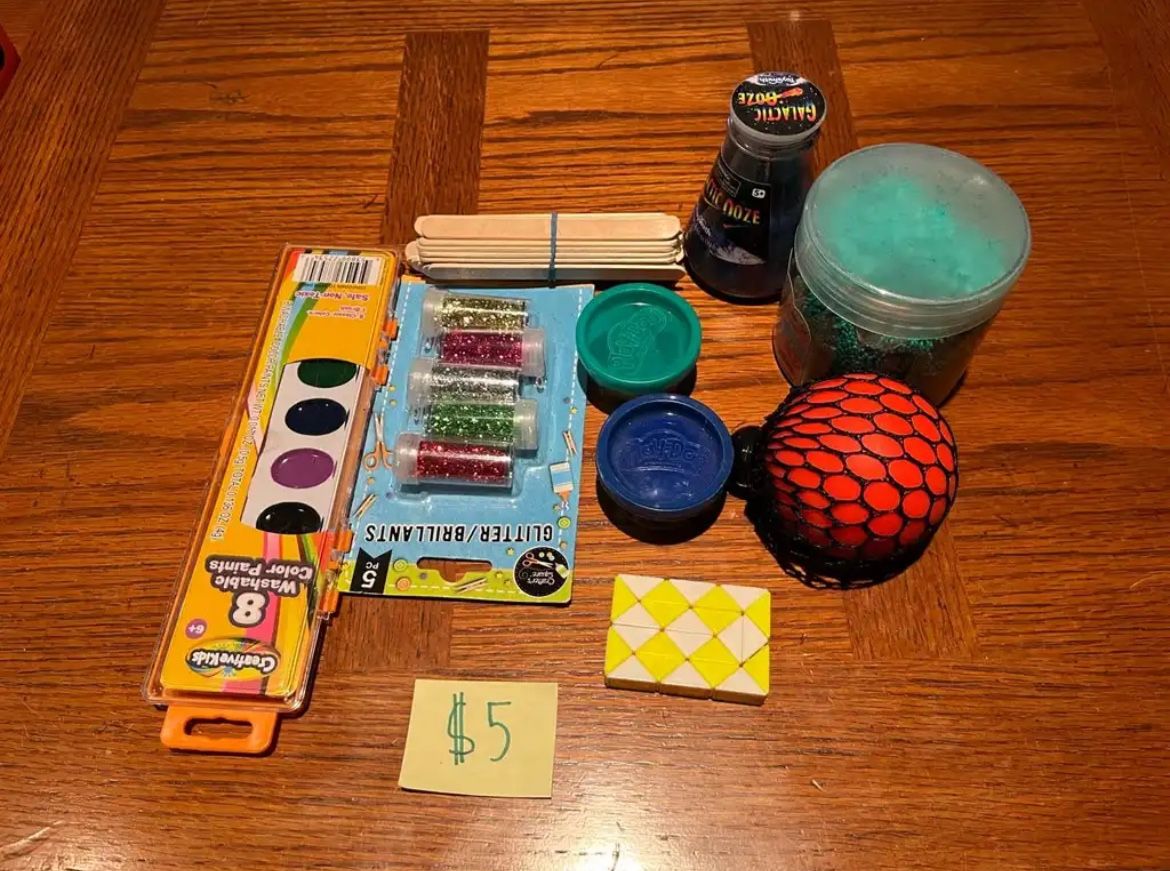 Art And Fidget Items
