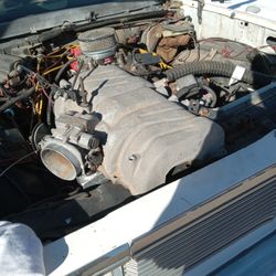 Chevy 96-99Gen 6 Vortec BBC Upper Intake Manifold With Throttle Body