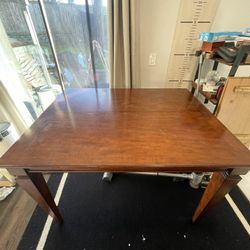 Kitchen Table With Leaf & Chairs