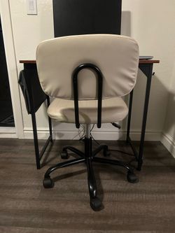 Computer chair