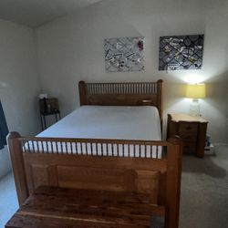 Solid Oak Queen Bedroom Set