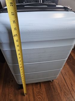 2 luggage/ 2 maletas