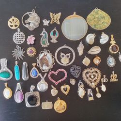 Pendants $5 Each SEE DESCRIPTION AND PHOTOS 