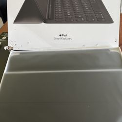 iPad Keyboard 