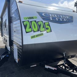 2025 Forest River Salem Cruise Lite 