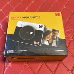Kodak Mini Shot 3 camera and printer combo retro C300r