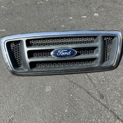 2004 Ford F150 Grille