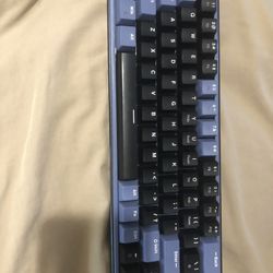 MAGEGEE 65% Keyboard Perfect Condition